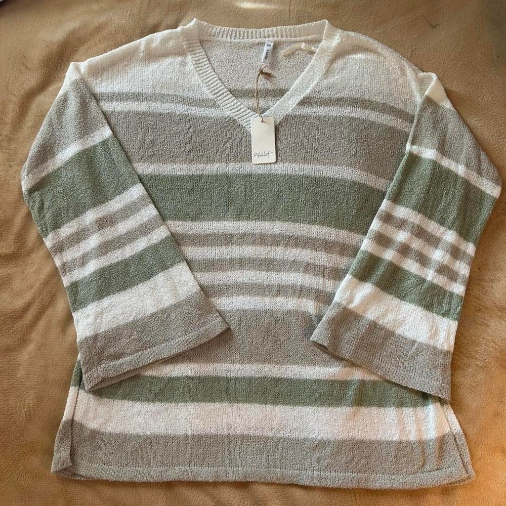 New Wishlist Cream Striped Sweater Medium